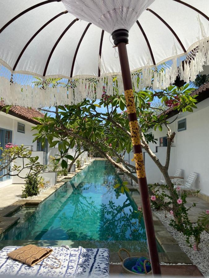 Kubuwatu Boutique Accommodation Gili Trawangan Exterior foto