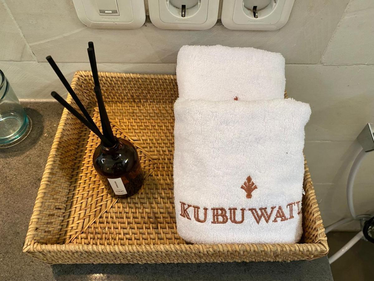 Kubuwatu Boutique Accommodation Gili Trawangan Exterior foto